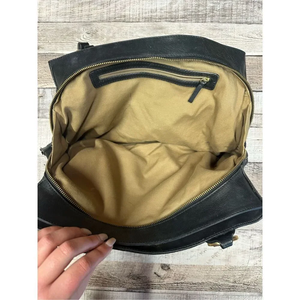 Vintage 90s y2k Ellen Tracy Black Cow Hide Leather Shoulder Bag